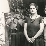 Frida Kahlo: POSE