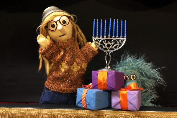 "The Troll That Stole Hannukah" by WonderSpark Puppets
