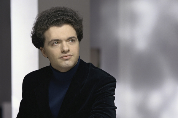 Evgeny Kissin, piano