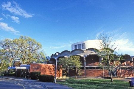 Spingold Theater Center, Mainstage Theater